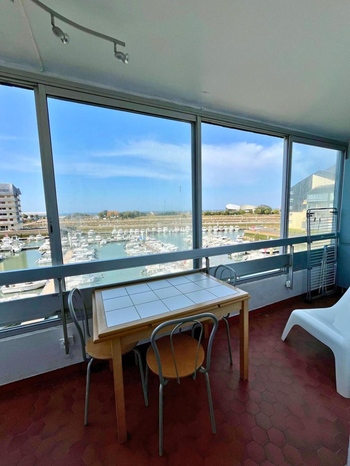 Appartement Vue Mer Et Marina, Loggia - Parking 库尔瑟勒·苏尔·梅尔 外观 照片