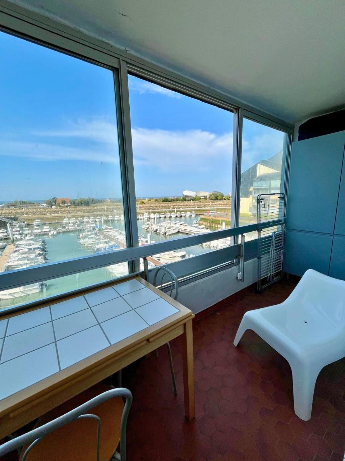 Appartement Vue Mer Et Marina, Loggia - Parking 库尔瑟勒·苏尔·梅尔 外观 照片